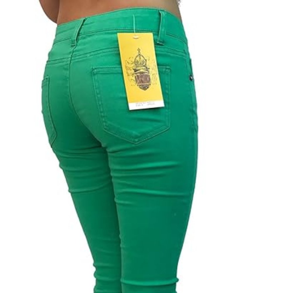 Super Cute Comfy!  Emperial Premium Denim Jeans!  Butt Lifting!  NWT